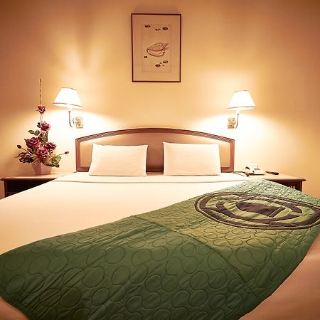 Kosit Hotel Hatjaj Kültér fotó