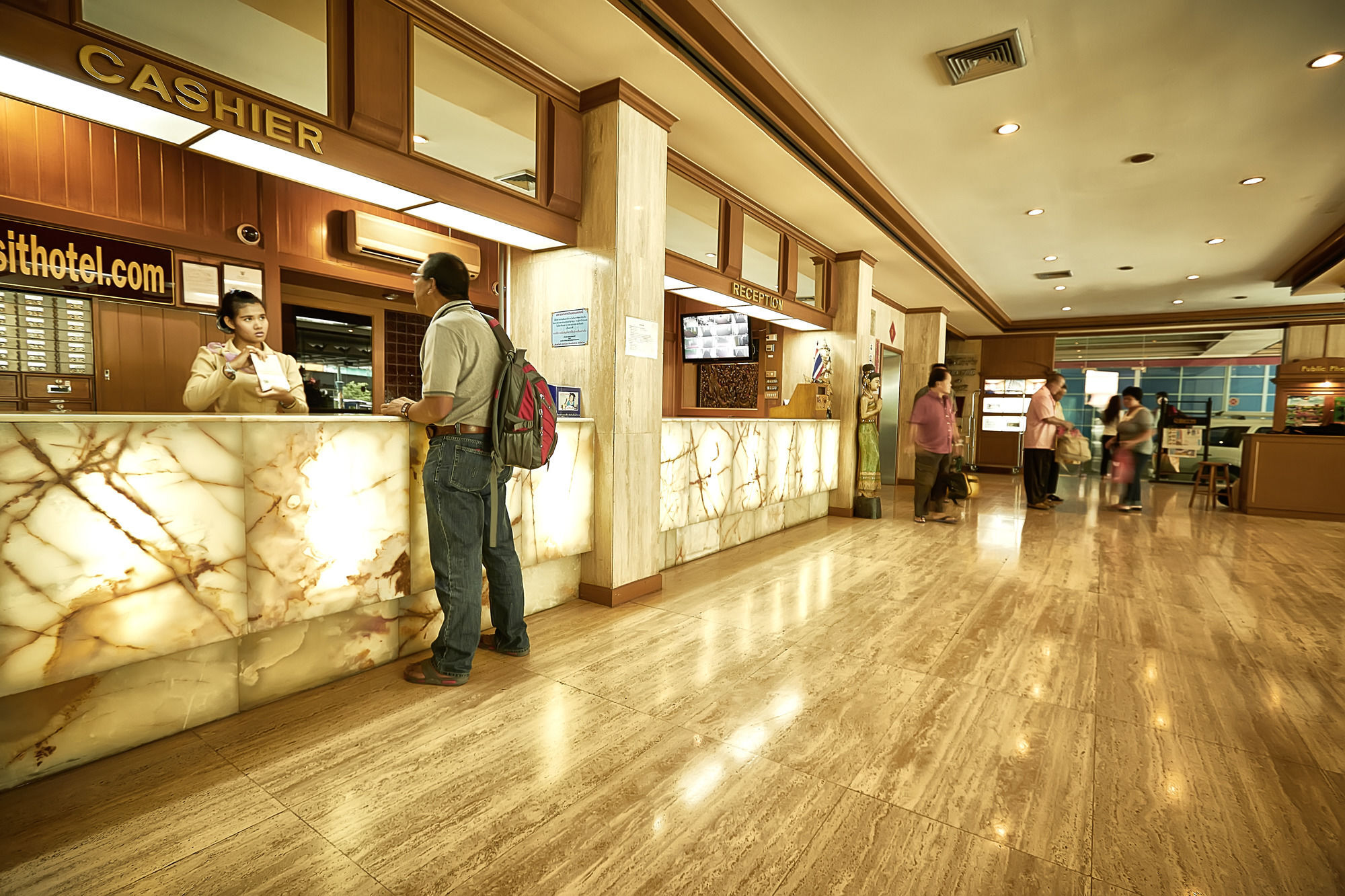 Kosit Hotel Hatjaj Kültér fotó